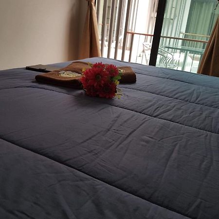 Amaretto Hostel Surat Thani Exterior photo
